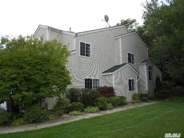 168 Gothic Cir - Photo 3 of 15