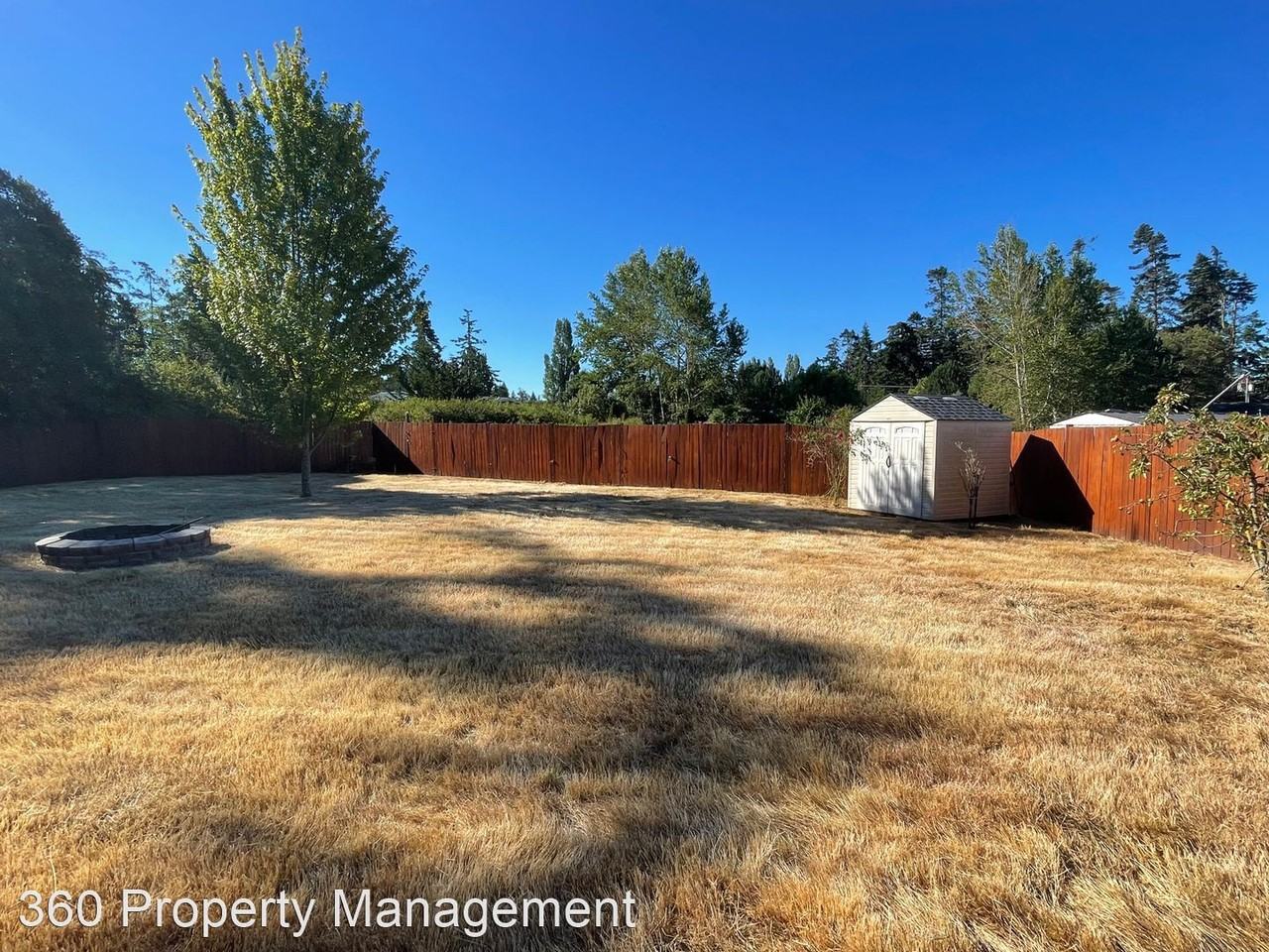 1751 Mark St - Photo 2 of 10