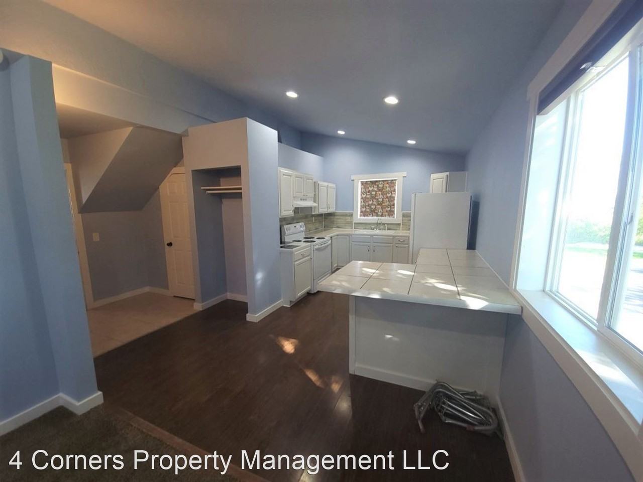 325 N 2400 E - Photo 3 of 6