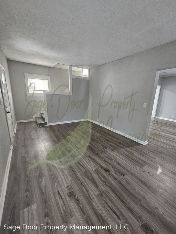 3729 Olive St - Photo 3 of 14