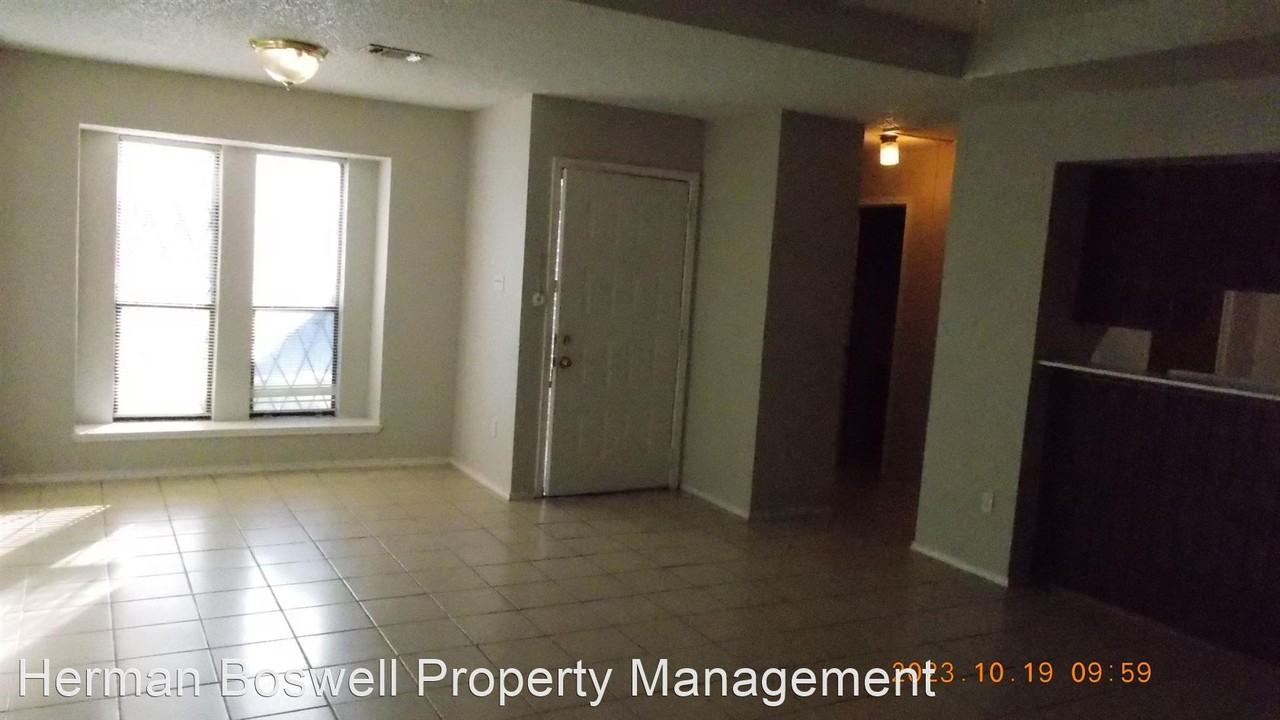 838 Lost Forest Dr - Photo 3 of 19