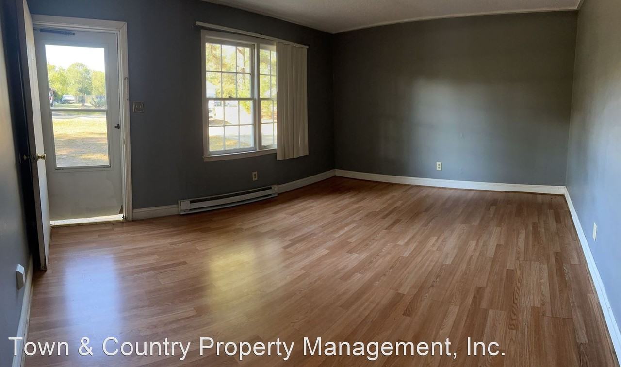 109 Althea St - Photo 3 of 11