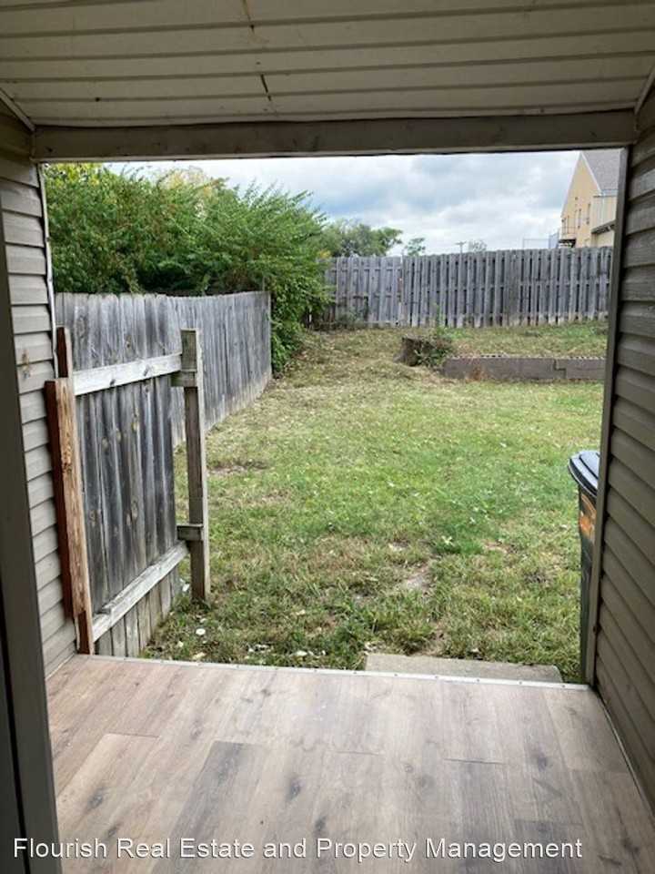 510-512 Baltimore St. - Photo 3 of 13