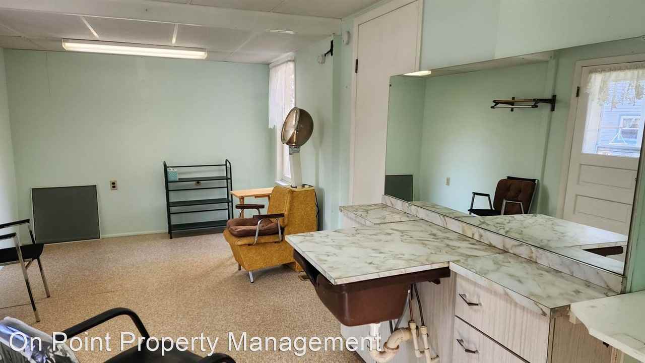 1101 1101 1/2 North Union Street Apartments in Olean, NY 14760 Zumper