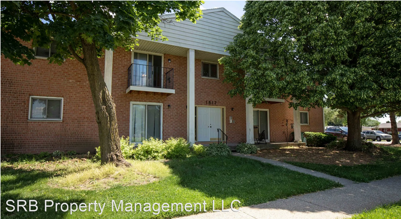 1817 W. State St. Apartments 1817 W State St, Janesville, WI 53546