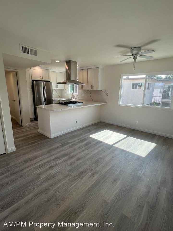 16822 Blanton Lane - Photo 3 of 14