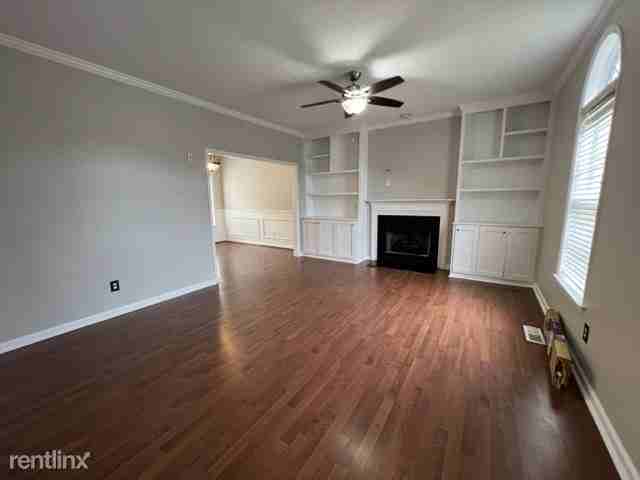3201 Baskerville Ct - Photo 2 of 28