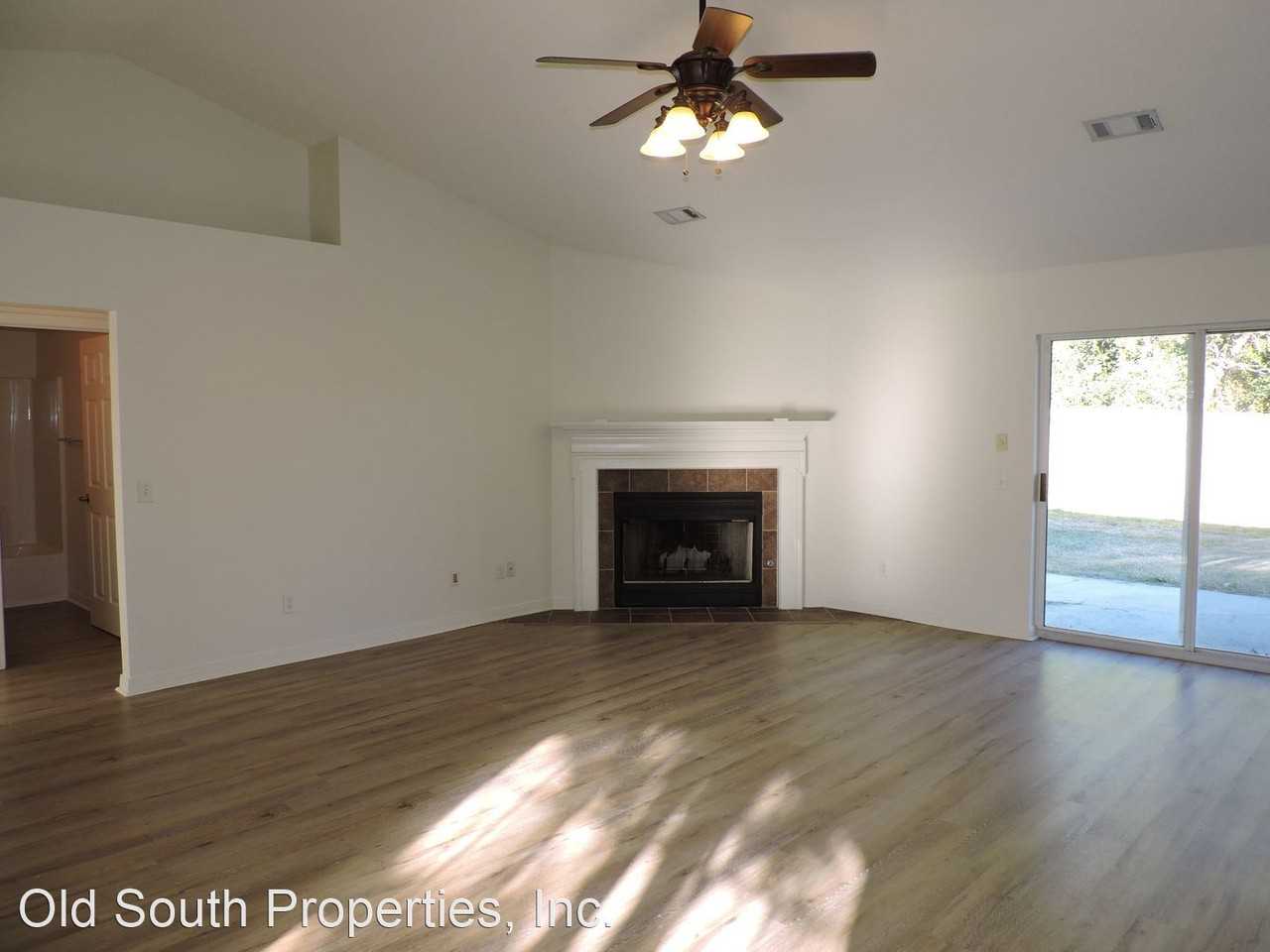 587 Batten Blvd - Photo 3 of 24