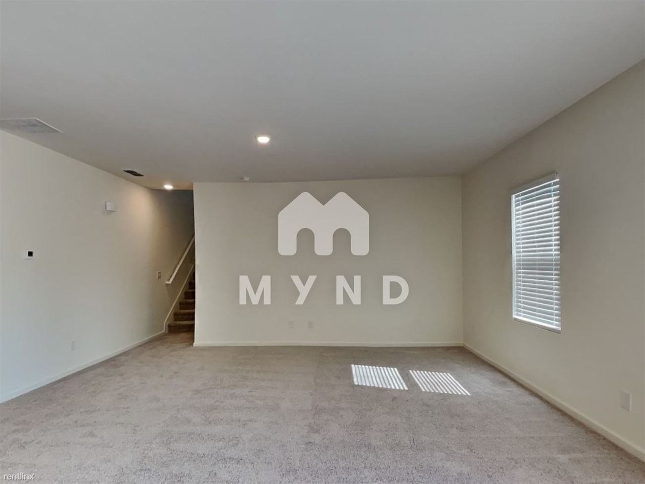 216 Georgian Way - Photo 3 of 24