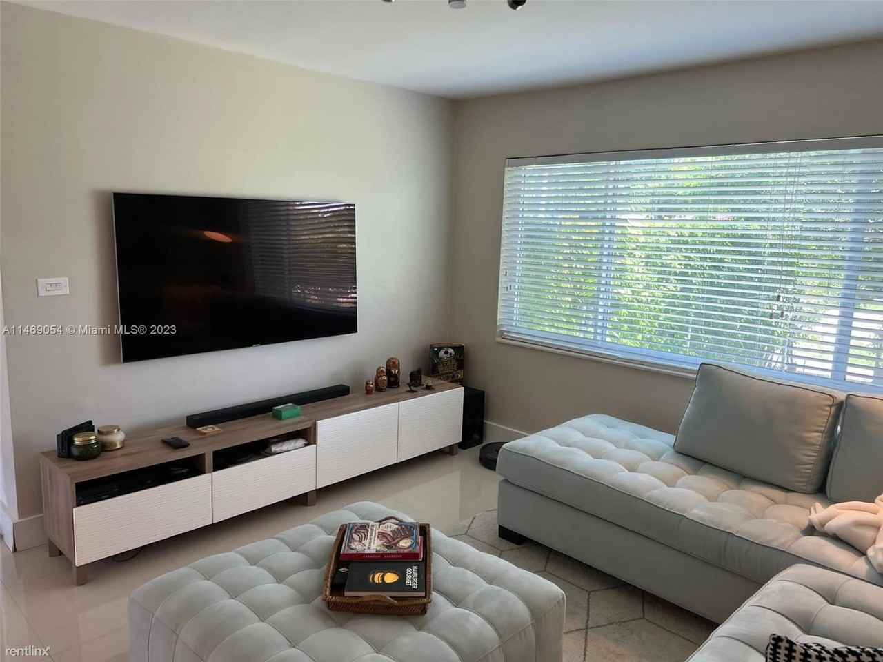 5250 Sw 96th Ave - Photo 3 of 27