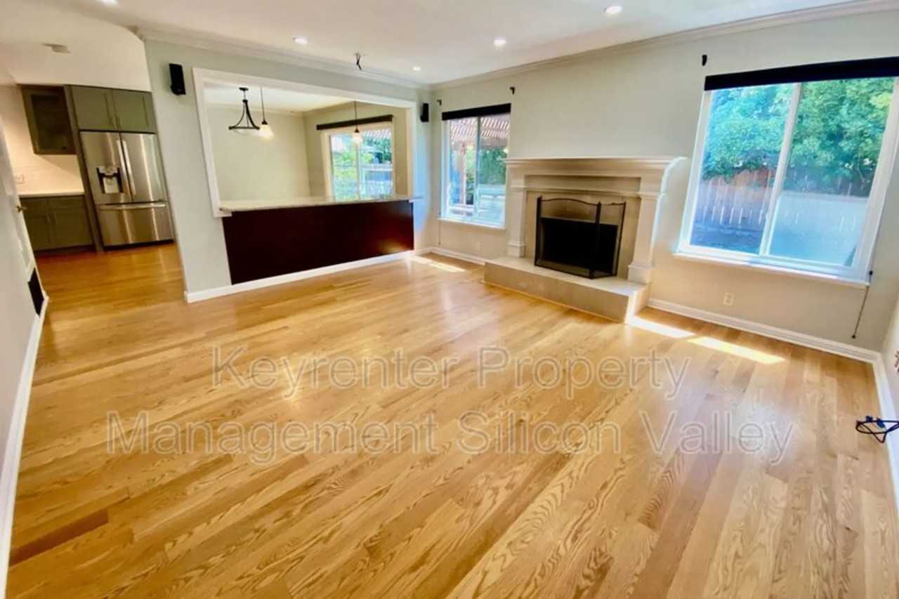 2162 Villanova Rd - Photo 2 of 21