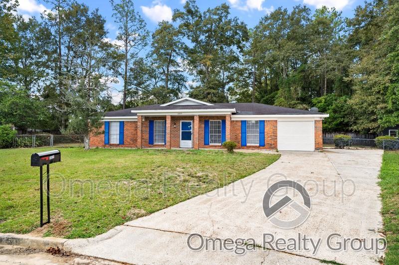 6825 Norfolk Ct - Photo 2 of 32