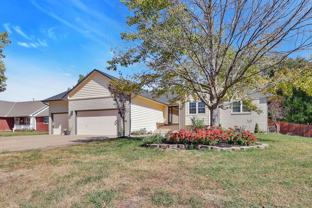 1230 S Ridgehurst Cir - Photo 1 of 1