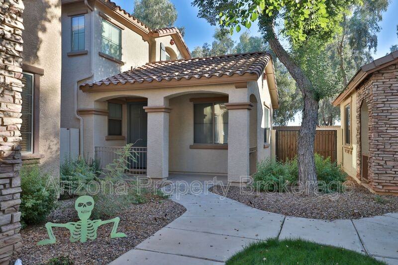3879 E Santa Fe Ln - Photo 2 of 34