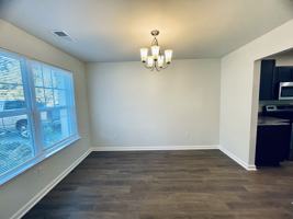 featured image of 1105 Fairway Ln