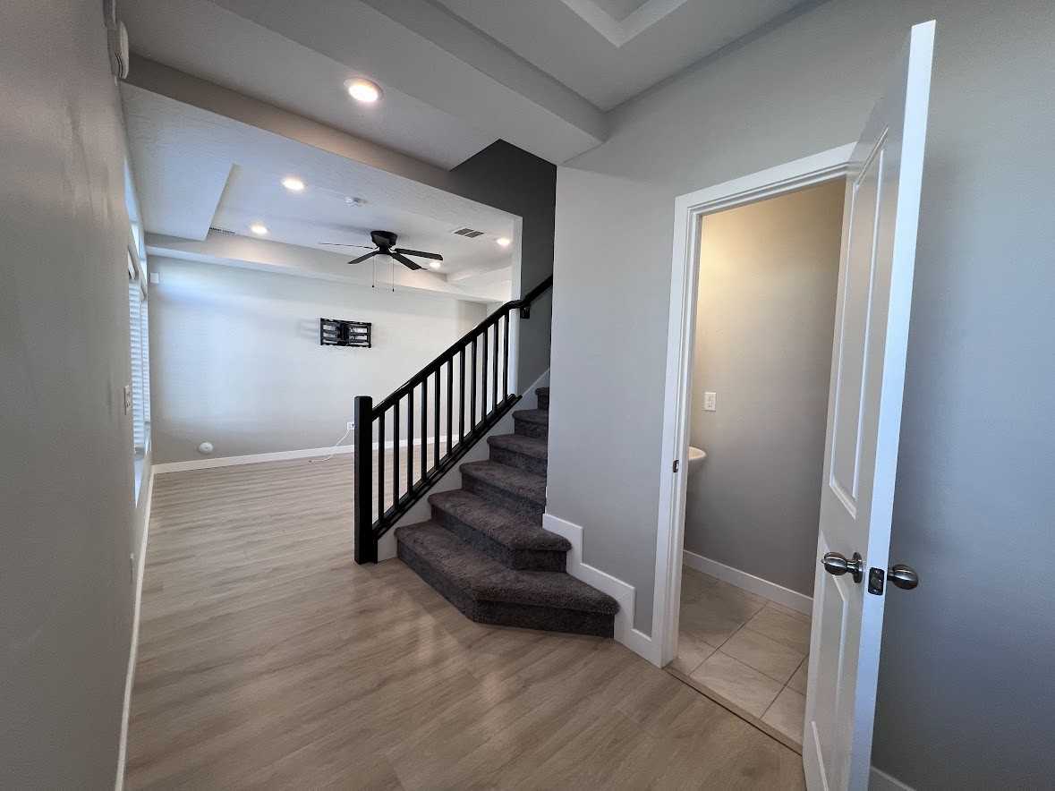 137 E Brushy Canyon St #1 - Photo 2 of 23