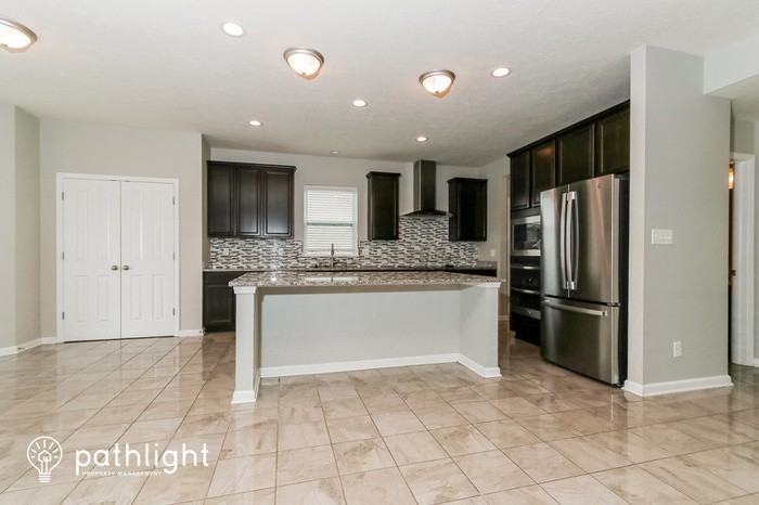 8524 Hornady Dr - Photo 3 of 18