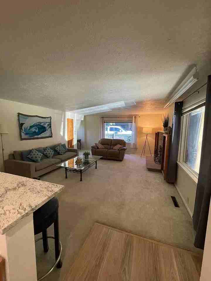 1025 Fargo Street - Photo 2 of 18