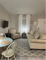 916 Kyle Ave Ne - Photo 1 of 1