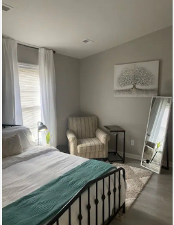 916 Kyle Avenue Northeast - Photo 5 of 13