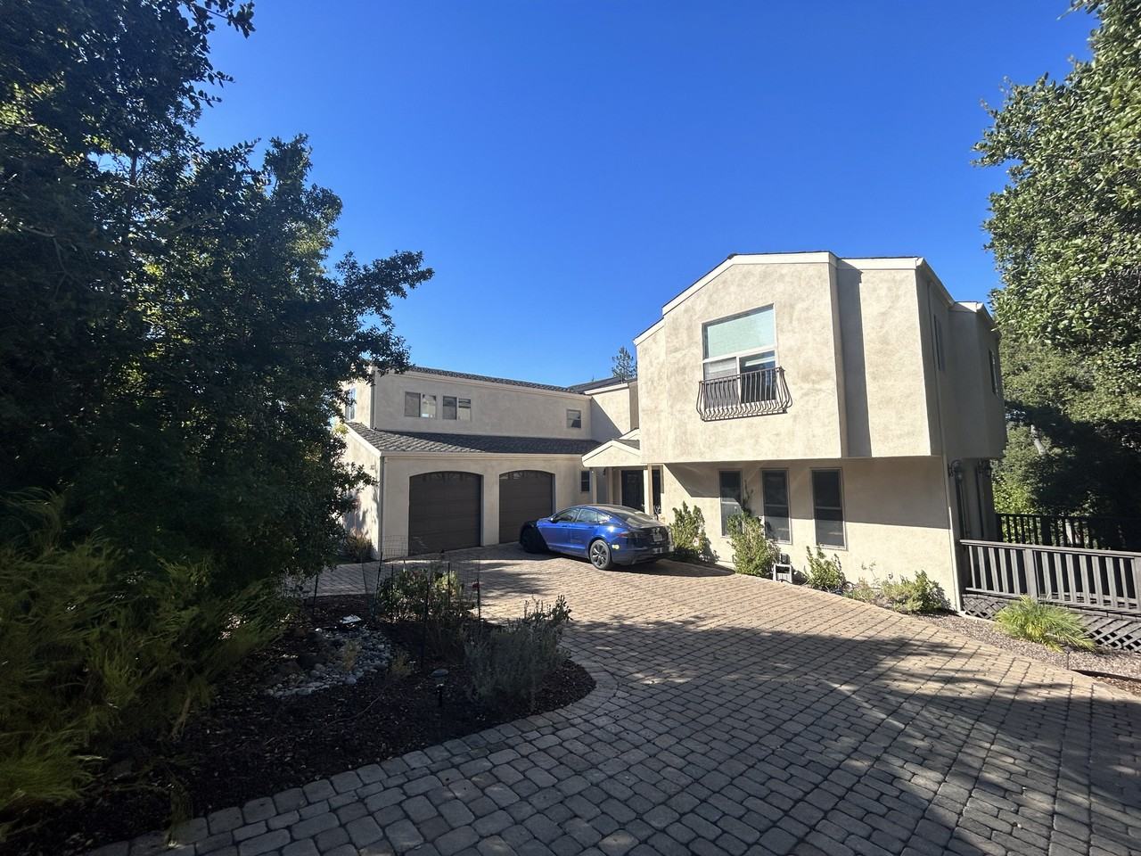 303 Lakeview Way #NA - Photo 2 of 11