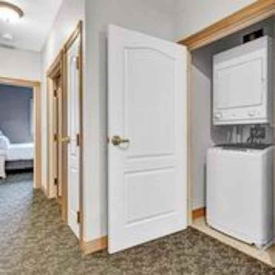 418 Beachfront Dr - Photo 3 of 10