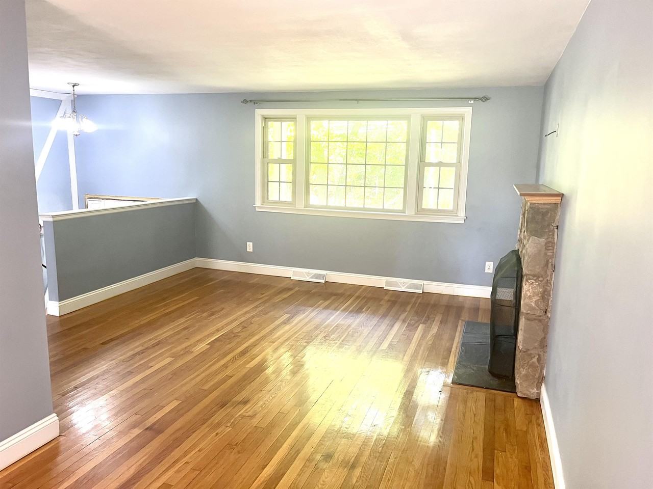 385 Hartford Ave #1 - Photo 6 of 20