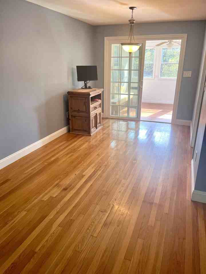 385 Hartford Ave #1 - Photo 7 of 20