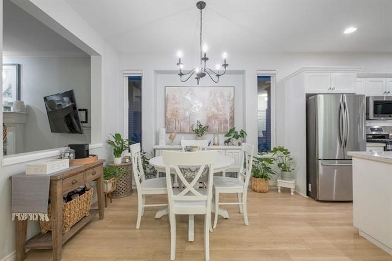 24126 102A Avenue - Photo 6 of 18