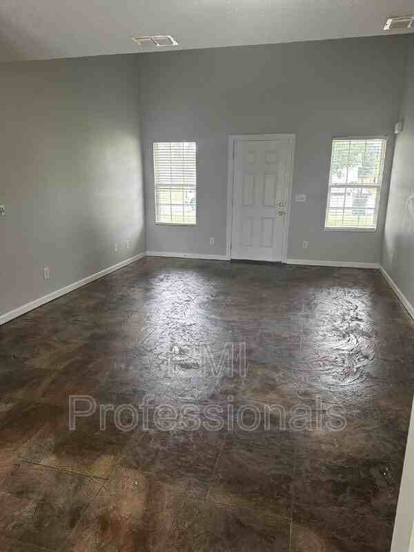 1408 Journey Dr - Photo 2 of 15