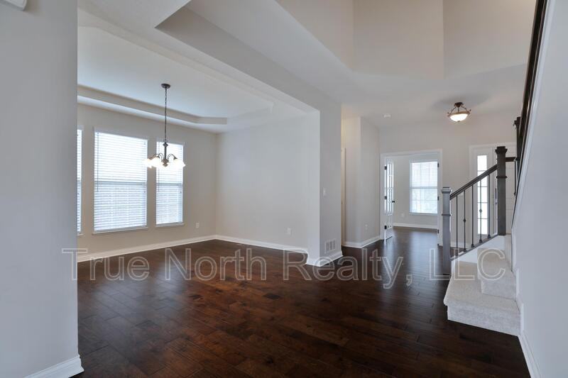1412 Leesland Dr - Photo 7 of 50