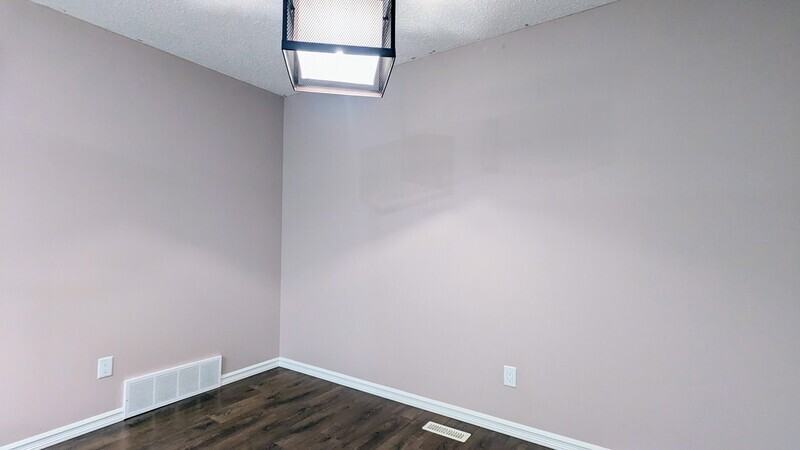 16008 13 Ave Sw - Photo 3 of 22