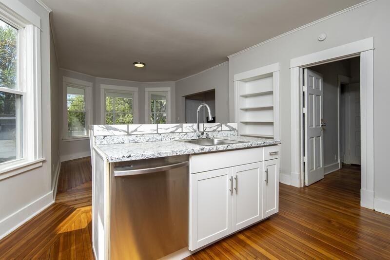 437 Hamilton St - Photo 2 of 24