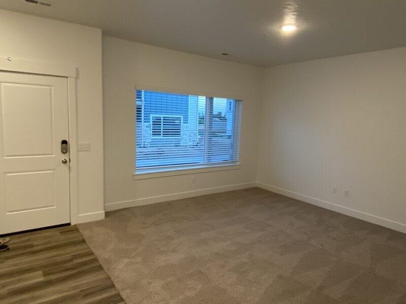 1162 N Haight Creek Loop - Photo 3 of 14