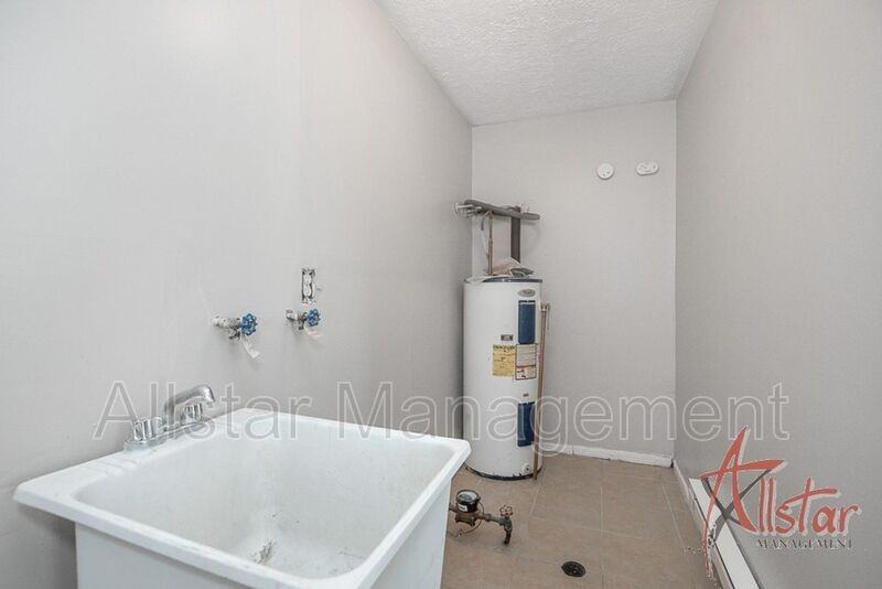 1297 Fillmore Cir - Photo 5 of 19