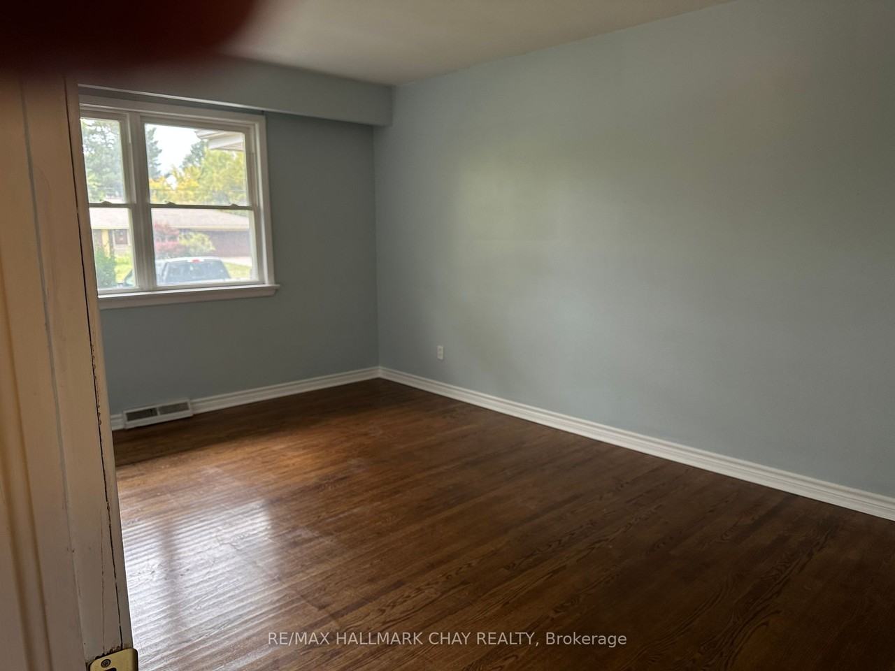 15 Vistaview Boulevard #None - Photo 2 of 6