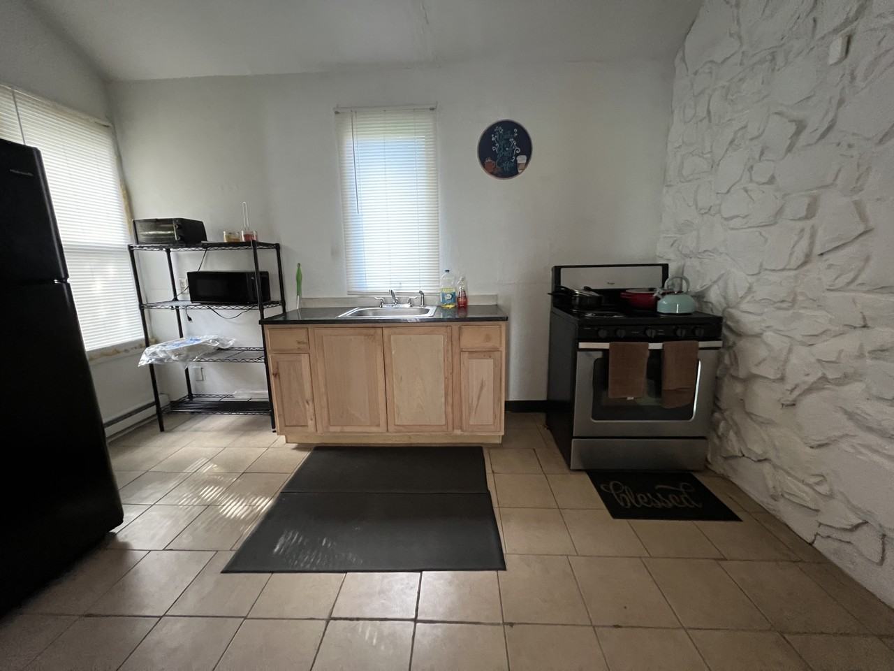 204 3rd St #NA - Photo 2 of 4