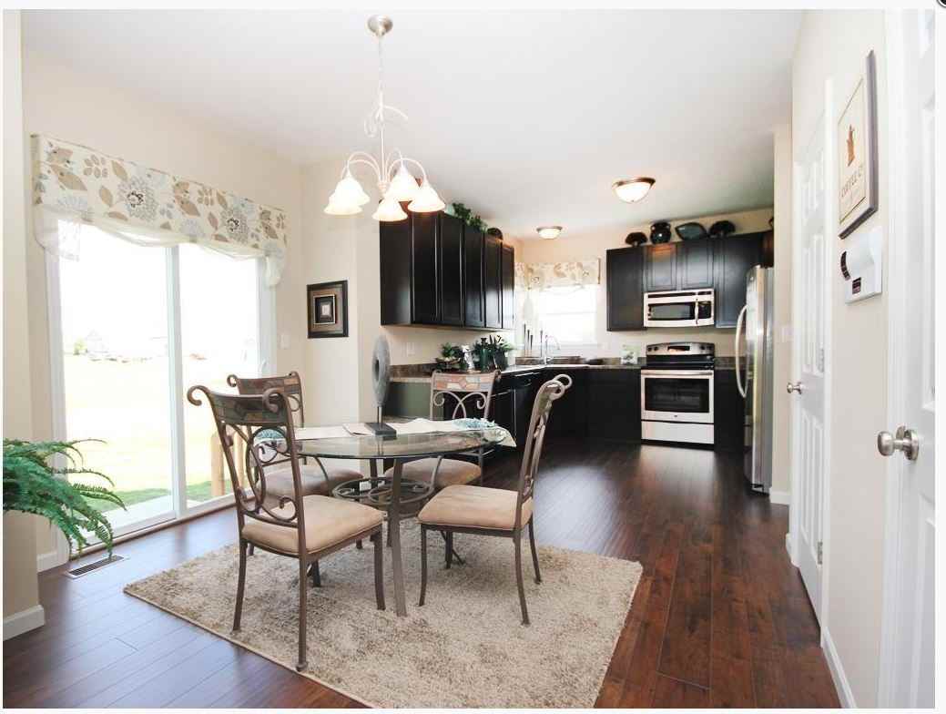 219 Pecan Bluffs Dr #NA - Photo 3 of 7