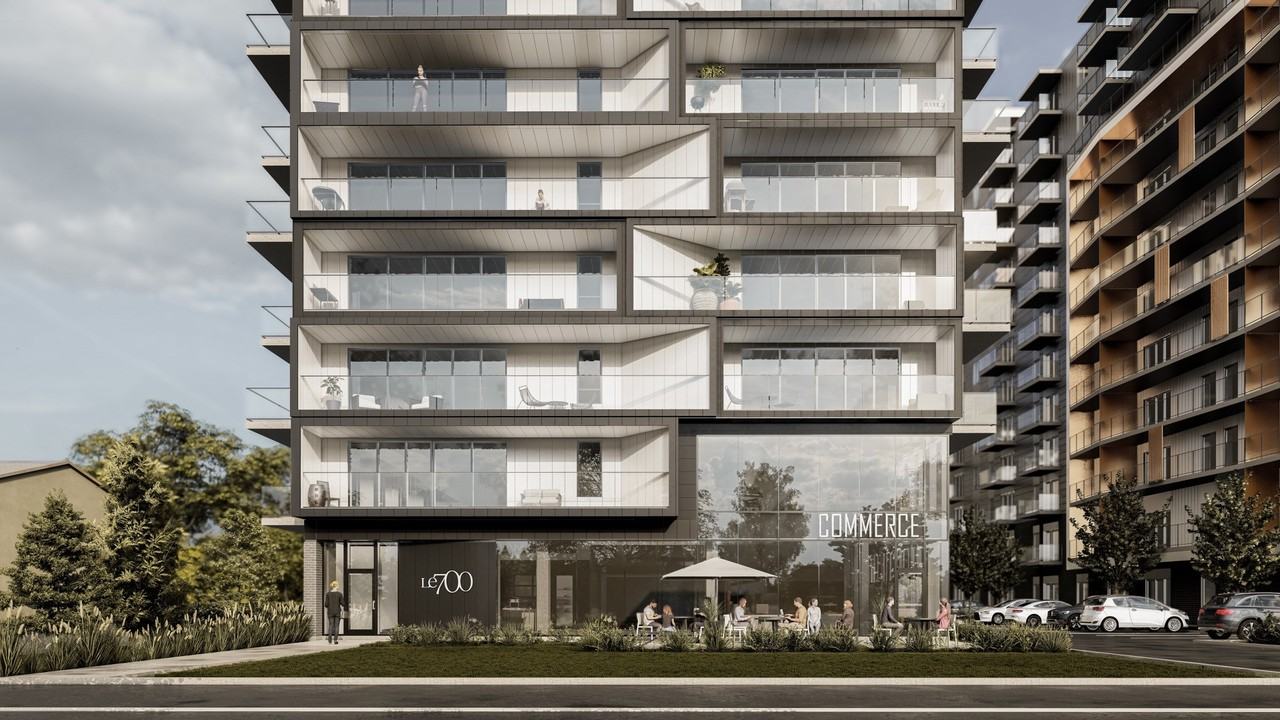 Le 700 - Photo 2 of 14