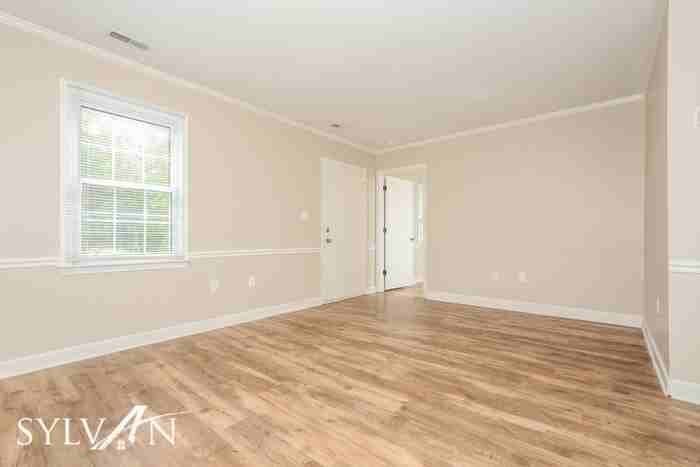 6809 Helena Ct - Photo 3 of 15