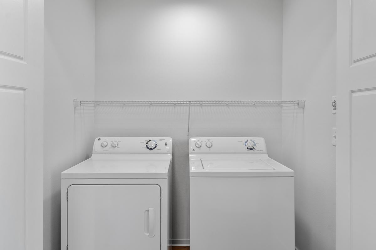 3003 Queensgate Dr - Photo 7 of 31