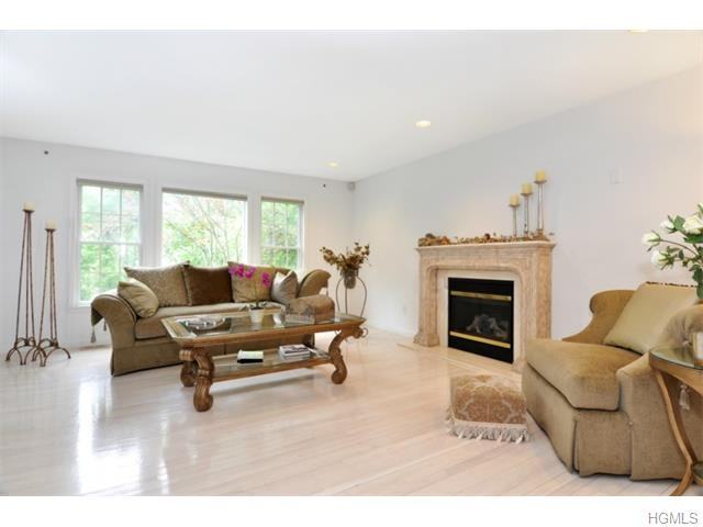 16 Old Sprain Rd - Photo 3 of 23