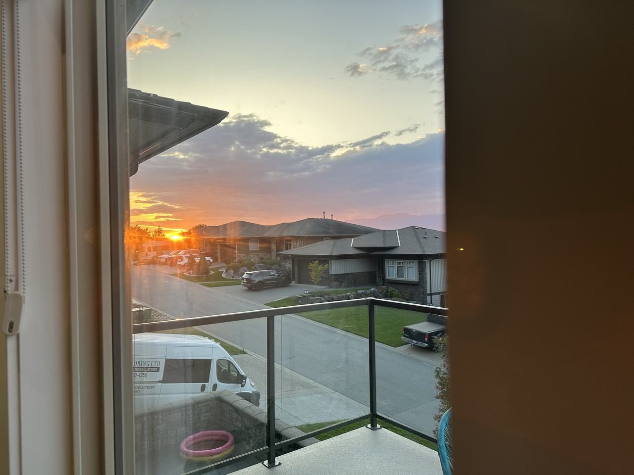 212 Falls Court - Photo 3 of 13