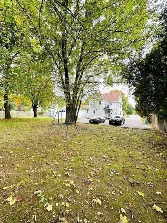 36 Cottage St - Photo 2 of 30