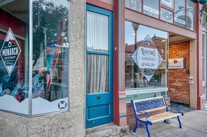 121 1/2 N F St #1 - Photo 2 of 6