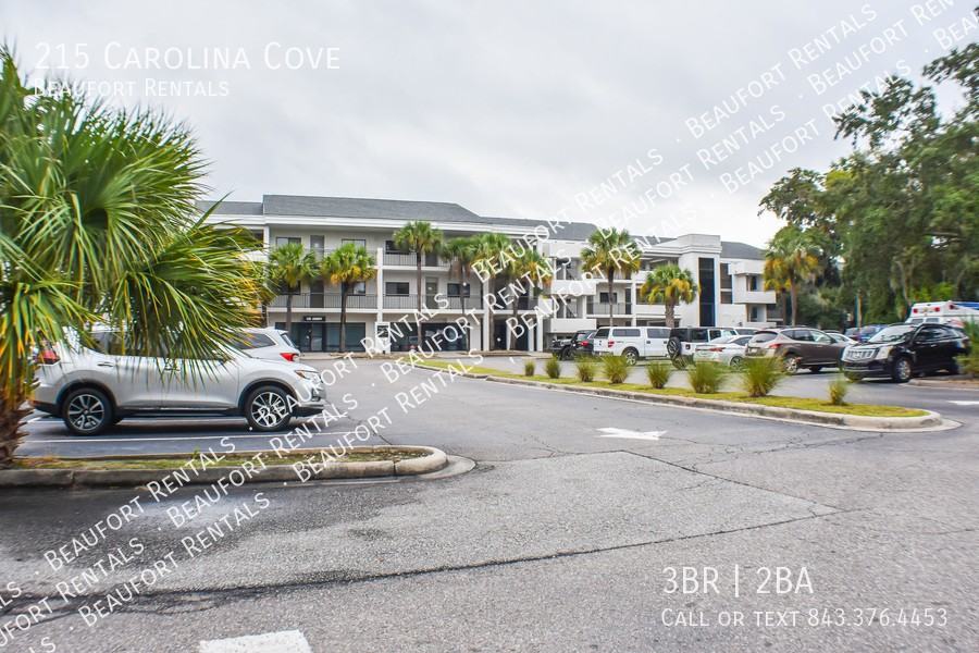 2201 Boundary St Apt 215 - Photo 2 of 19