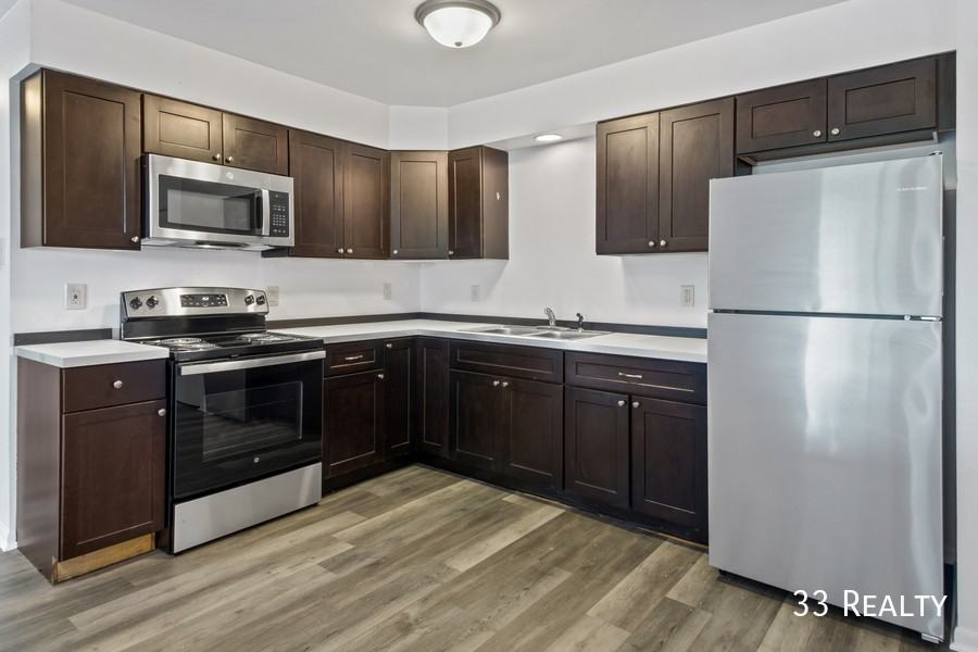 2386 Dixie Dr #B - Photo 2 of 13