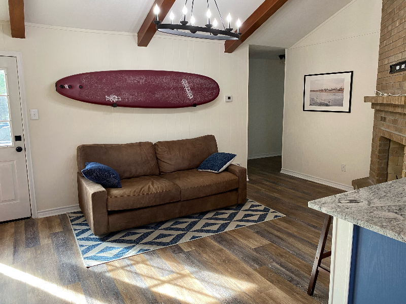 1413 Windcrest St - Photo 7 of 19