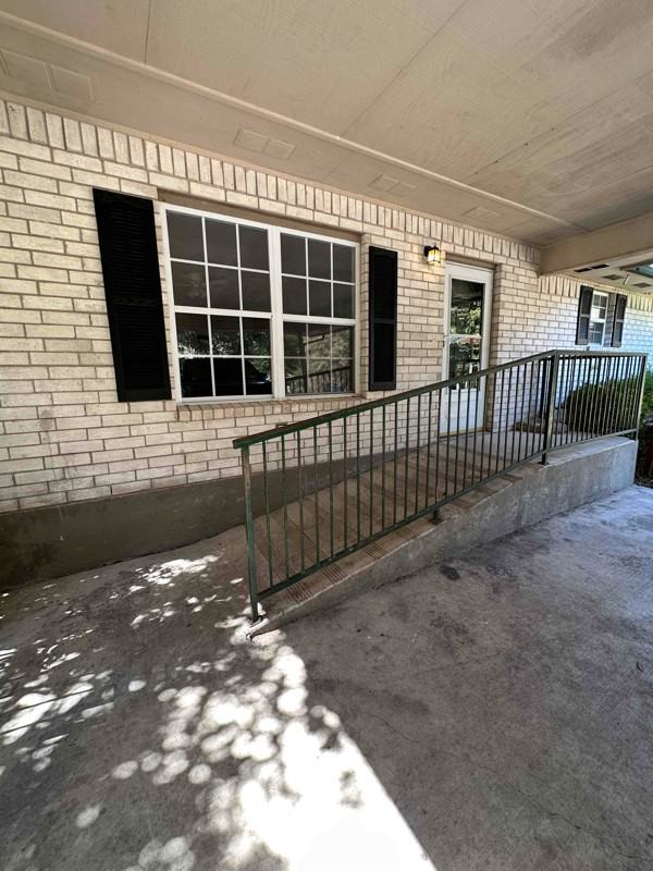 182 Oak Ter - Photo 3 of 17