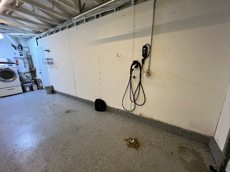 4908 Stephanie Pl - Photo 4 of 14